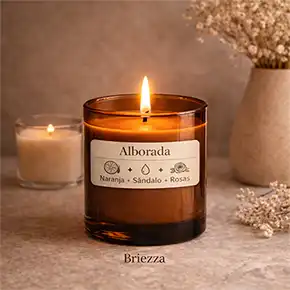 Imagen de velas y regalos